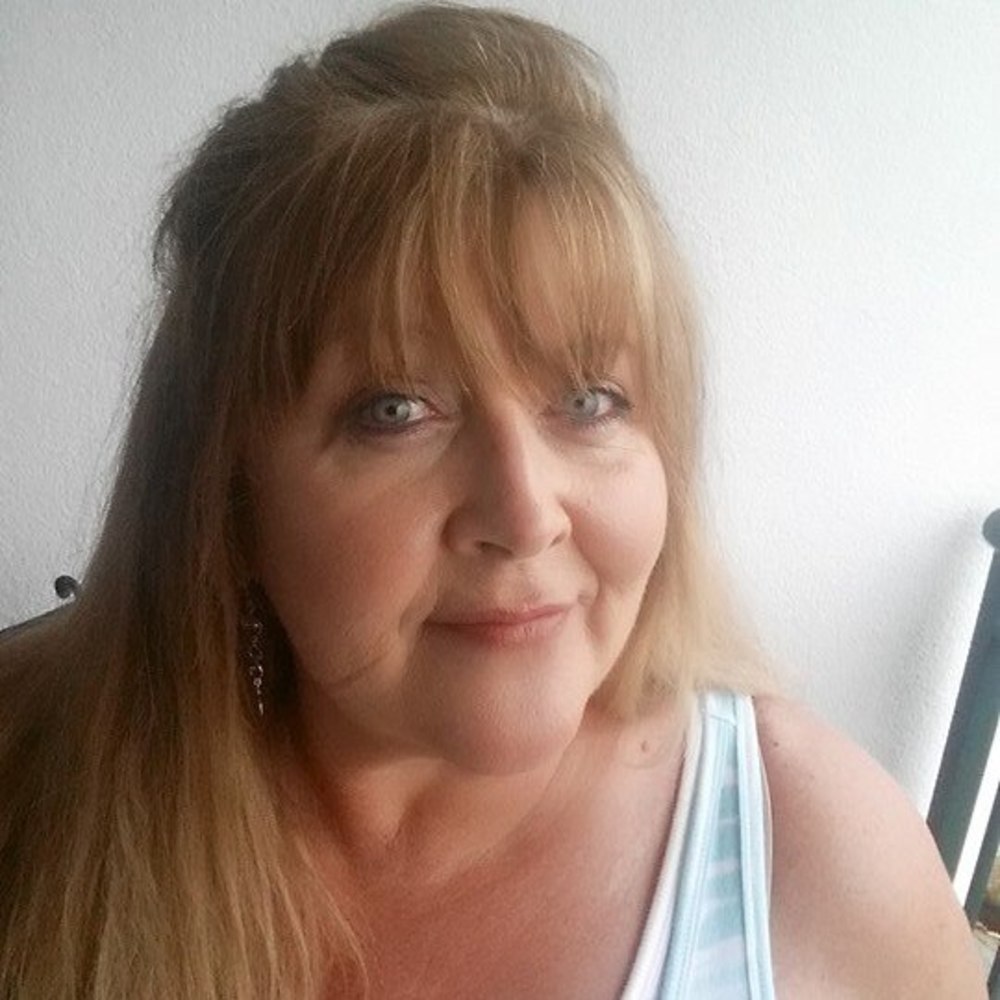 Meet your Posher, Sandy